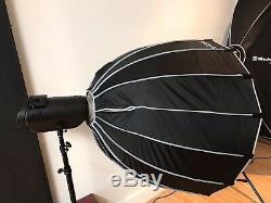 Bowens XMT500 Flash Head, studio light, studio strobe with stand and remote