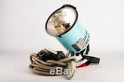 Broncolor Universal Blue Photo Studio Strobe Head w Bulbs & Protective Cap V15