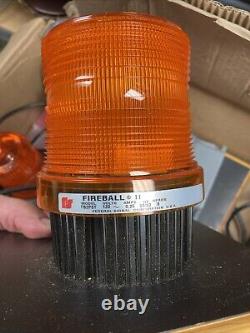 Federal Signal Amber FireBall II Strobe Light FB2PST 120Vac Warning Flashing