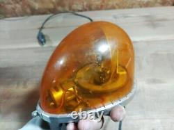 Fireball Strobe Light Federal Signal Company Model FBH11 Series A1 12 Volt Used