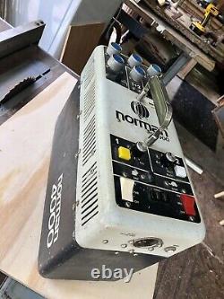 NORMAN P4000 PROFESSIONAL STROBE LIGHT POWER PACK, LH2000 Light Heads And Case