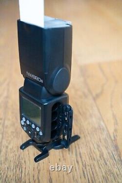 Neewer NW880s flash gun and N1T trigger for Sony used, excellent condition