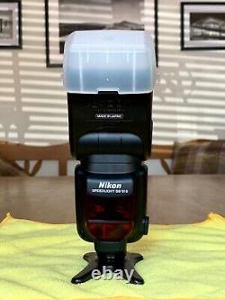 Nikon Speedlight SB-910 Shoe Mount Flash