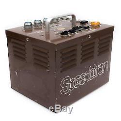 Speedotron D802 3-Head Flash Strobe Lighting Kit, Case (581883)